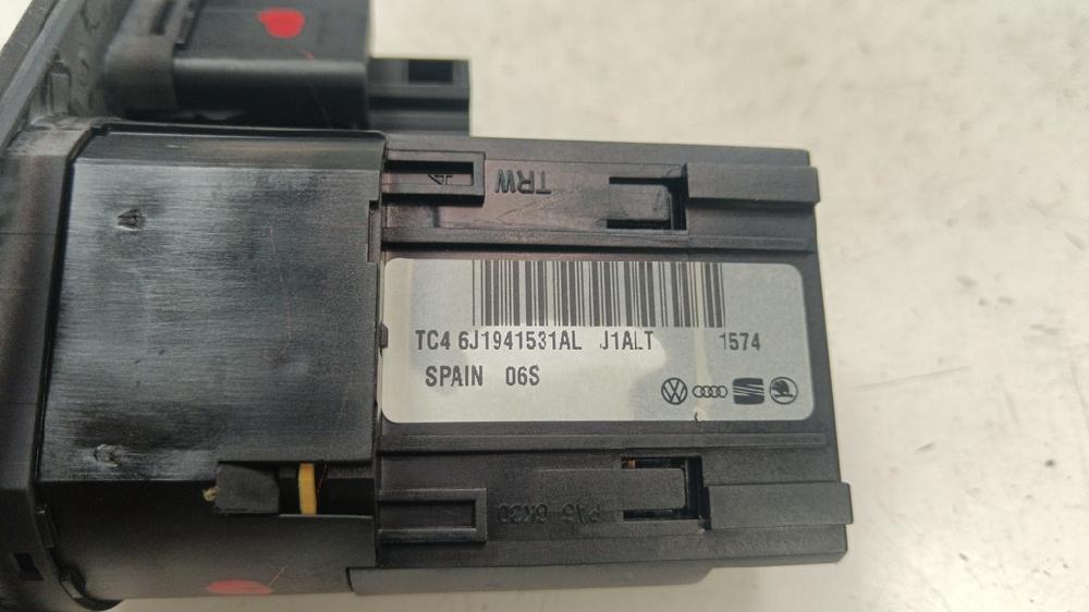 MANDO LUCES SEAT IBIZA 1.2 70CV, GASOLINA, MT, ACCIONAMIENTO DELANTERO