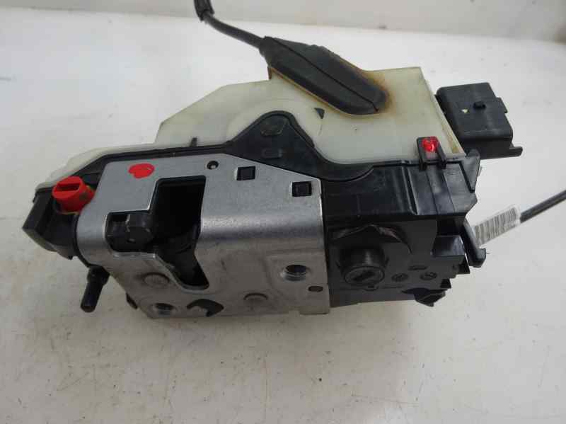 CERRADURA PUERTA TRASERA IZQUIERDA PEUGEOT 2008 1.6 MT 120CV | 88KW