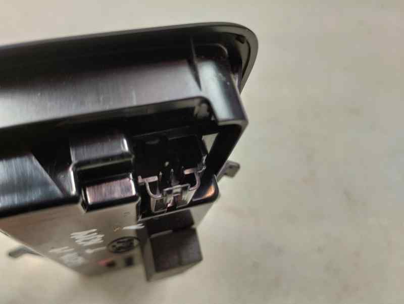 LUZ INTERIOR FORD FIESTA 1.0 ECOBOOST MT 100CV | 74KW