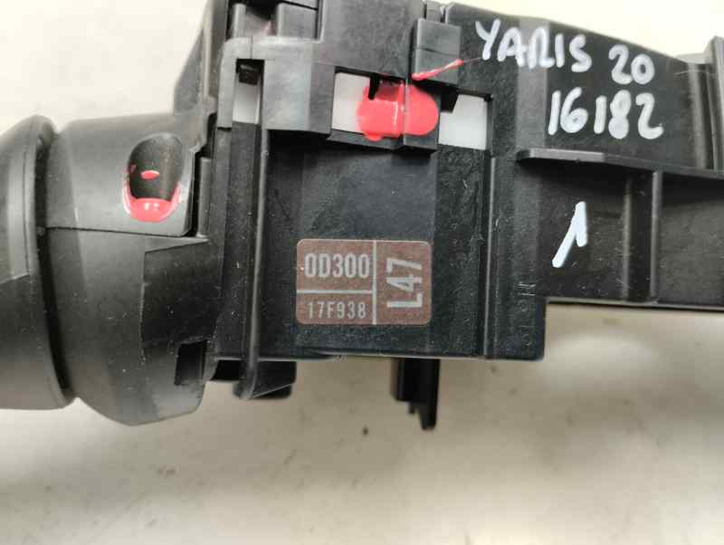 MANDO LUCES TOYOTA YARIS 1.0 MT 72CV | 53KW