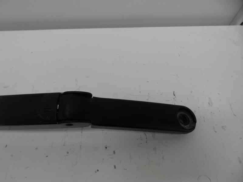 BRAZO LIMPIA DELANTERO DERECHO FIAT BRAVO 1.9 16V MULTIJET 115 120CV 5MT