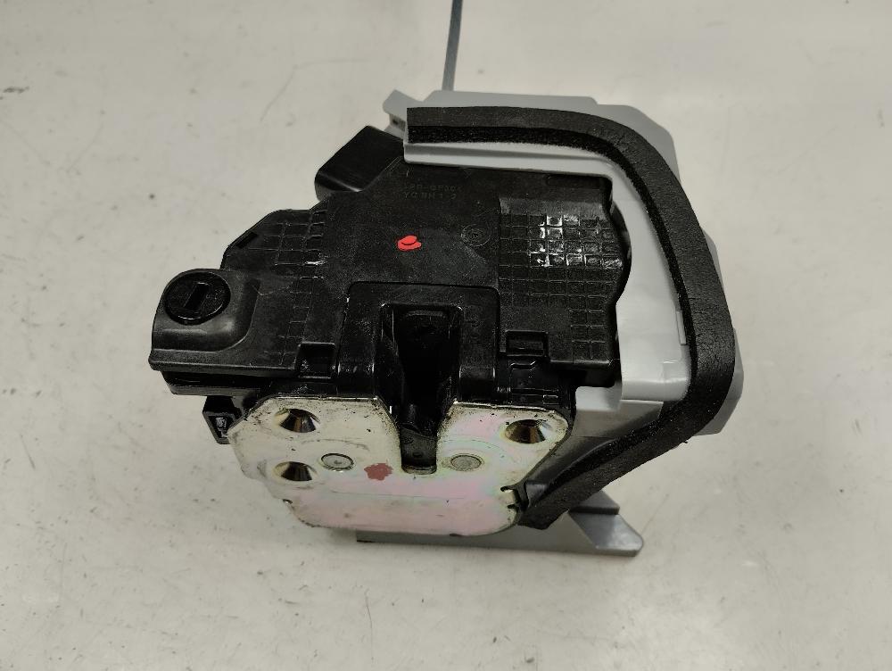 CERRADURA PUERTA TRASERA DERECHA HYUNDAI I20 2023 1.0 T-GDI BLUE MT 100CV