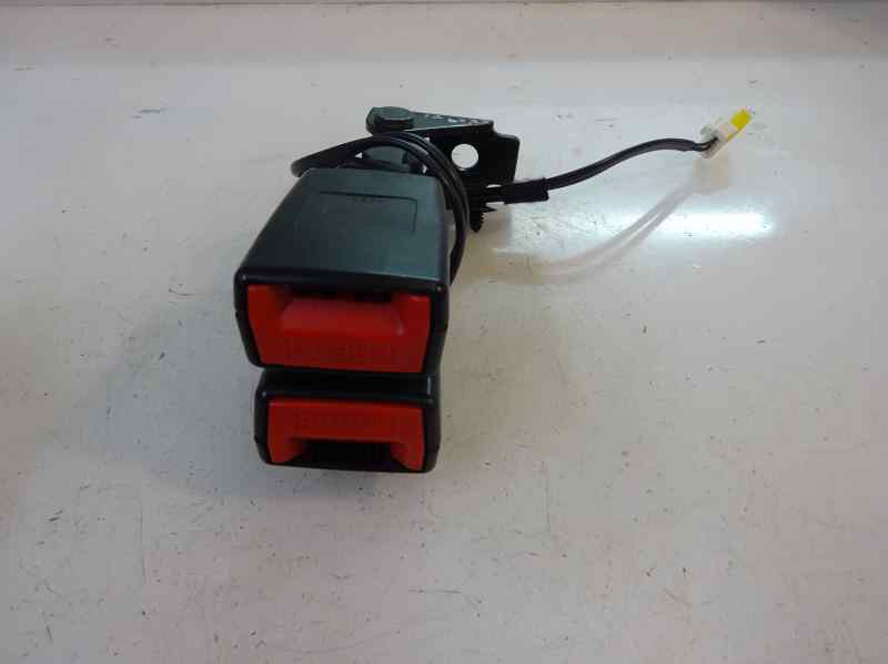 ANCLAJE CINTURON TRASERO IZQUIERDO CITROEN C5 2.0 HDI MT 140CV