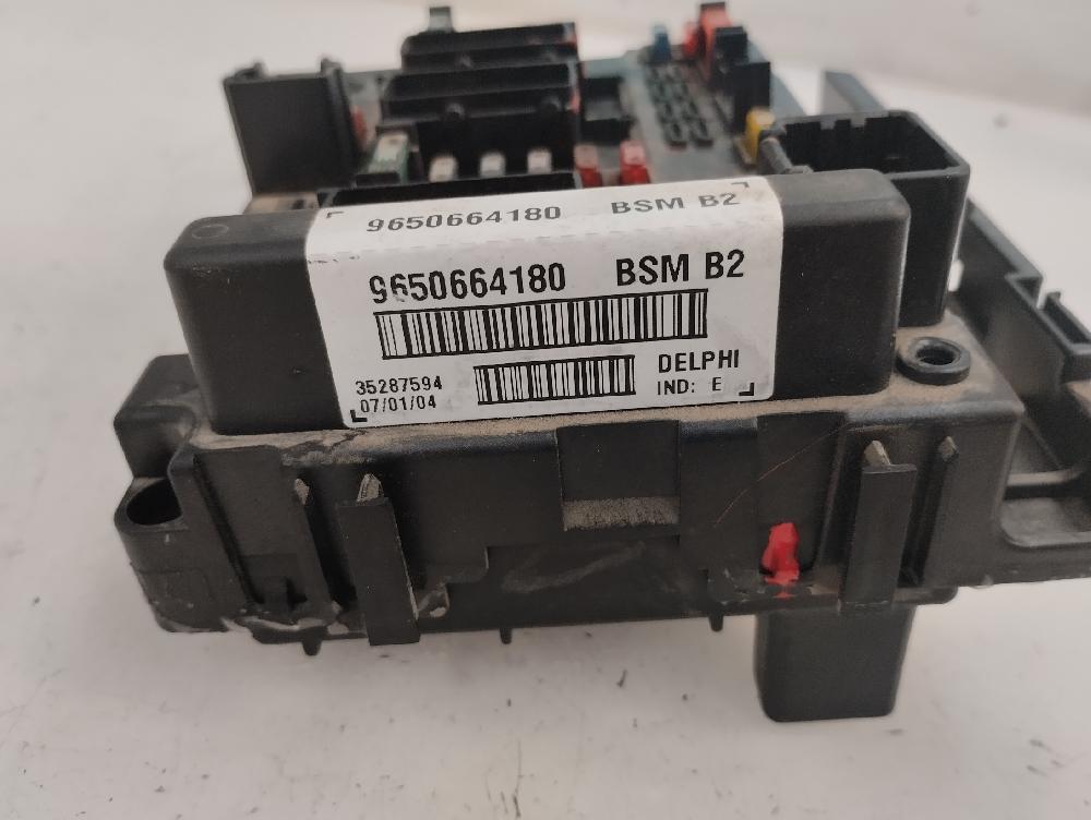 CAJA RELES FUSIBLES PEUGEOT 307 2.0 HDI MT 90CV