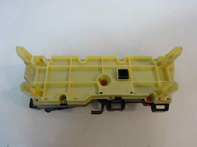 MANDO CLIMATIZADOR TOYOTA PRIUS 1.8CVT 99CV