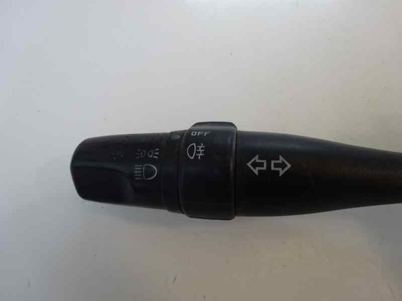 MANDO LUCES NISSAN VANETTE 2.3 D MT 75CV