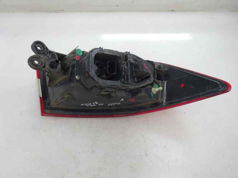 PILOTO TRASERO DERECHO RENAULT CLIO 0.9 MT 90CV | 66KW