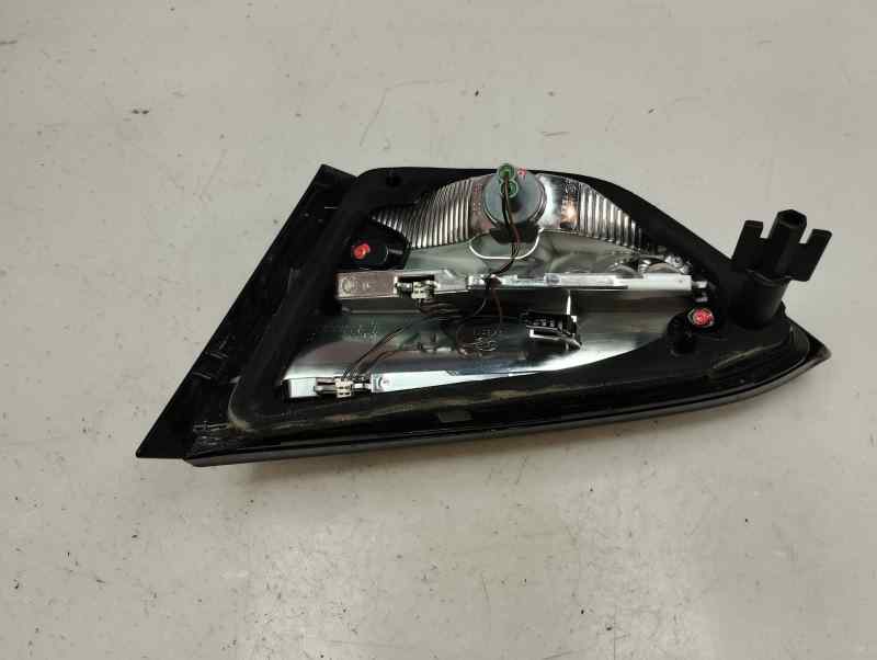 PILOTO TRASERO IZQUIERDO INTERIOR OPEL CROSSLAND X 2022 1.2 ECOTEC MT 110CV | 81KW