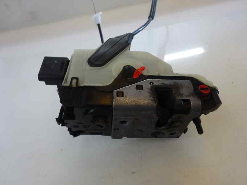 CERRADURA PUERTA TRASERA DERECHA PEUGEOT 208 1.4 HDI MT 68CV