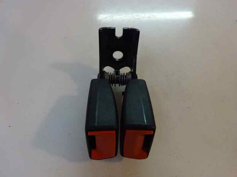 ANCLAJE CINTURON TRASERO DERECHO FORD FIESTA 1.5 TDCI MT 75CV | 55KW