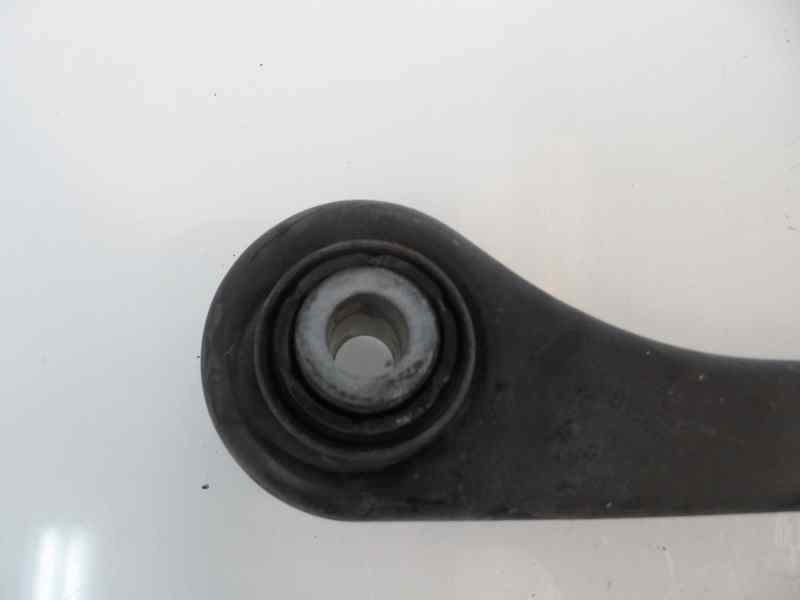 BRAZO SUSPENSION INFERIOR TRASERO DERECHO VOLKSWAGEN GOLF 1.9 TDI 5MT 105CV
