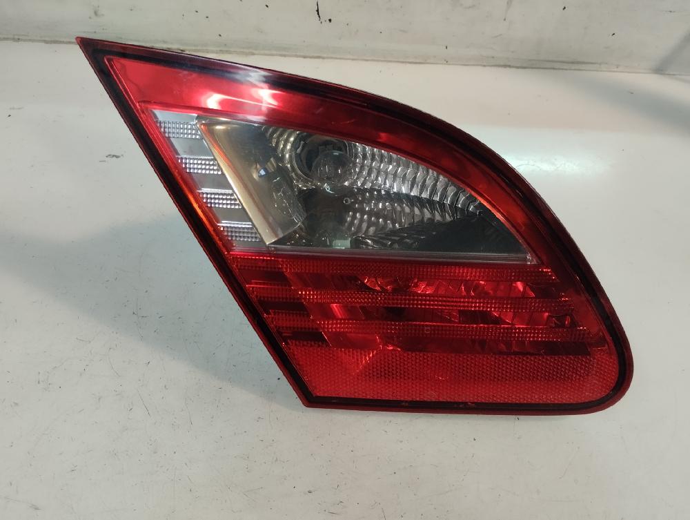 PILOTO TRASERO IZQUIERDO INTERIOR CHRYSLER SEBRING 2.0 MT 140CV | 103KW