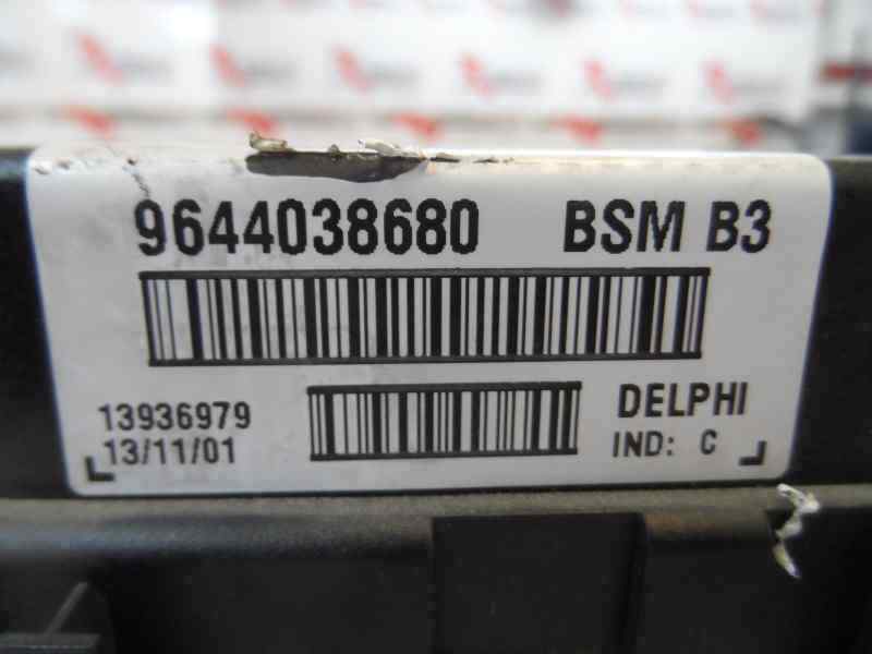 CAJA RELES FUSIBLES CITROEN XSARA 2002 1.6 MT 109CV | 80KW