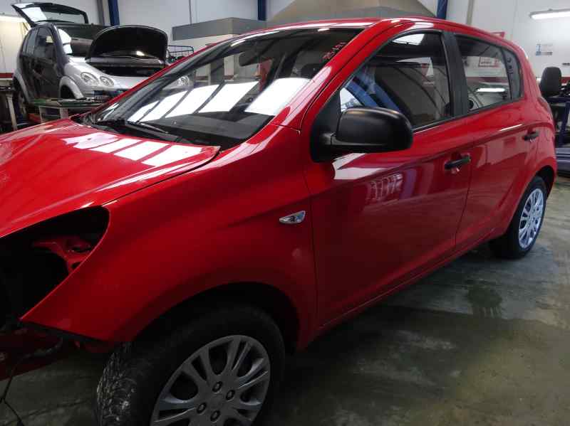 HYUNDAI I20 2008 1.2 MT 78CV