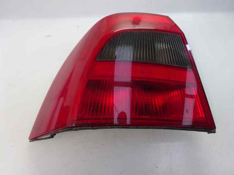 PILOTO TRASERO IZQUIERDO OPEL VECTRA 1999 2.0 DTI MT 101CV