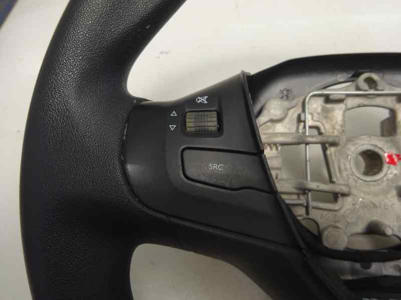 VOLANTE PEUGEOT 208 2017 1.6 MT 75CV | 55KW