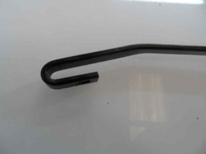 BRAZO LIMPIA DELANTERO DERECHO DACIA SANDERO 1.5 DCI MT 68CV