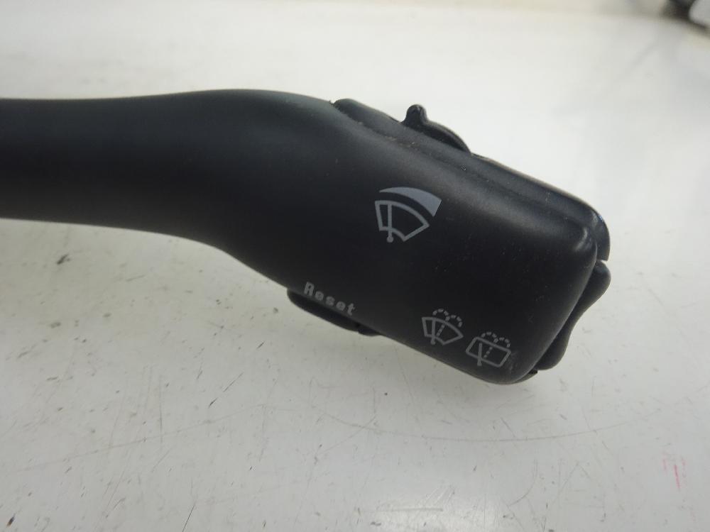 MANDO LIMPIA AUDI A3 1.6 MT 102CV