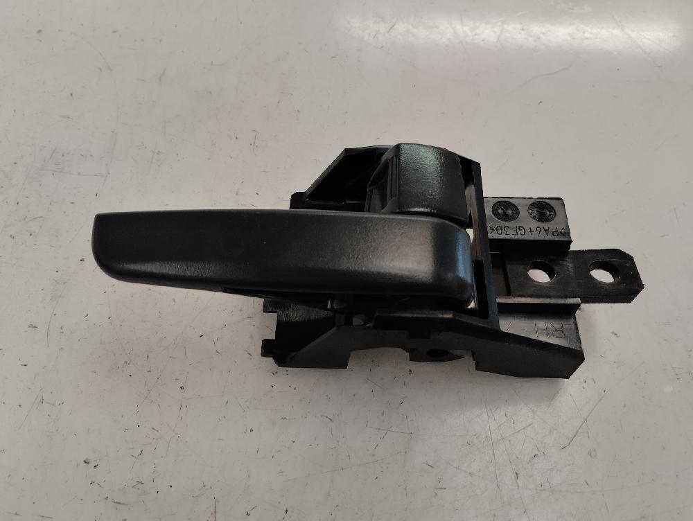MANETA INTERIOR TRASERA DERECHA MITSUBISHI SPACE STAR 1.2 MT 80CV | 59KW