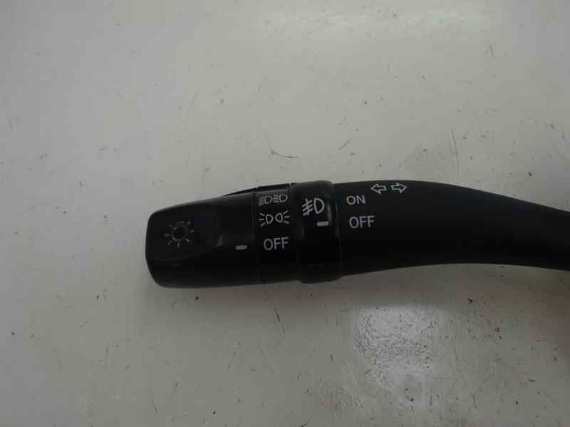 MANDO LUCES KIA CARENS 2.0 CRDI MT 111CV
