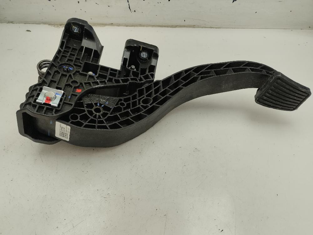 PEDAL EMBRAGUE KIA SPORTAGE 1.6 GDI MT 132CV