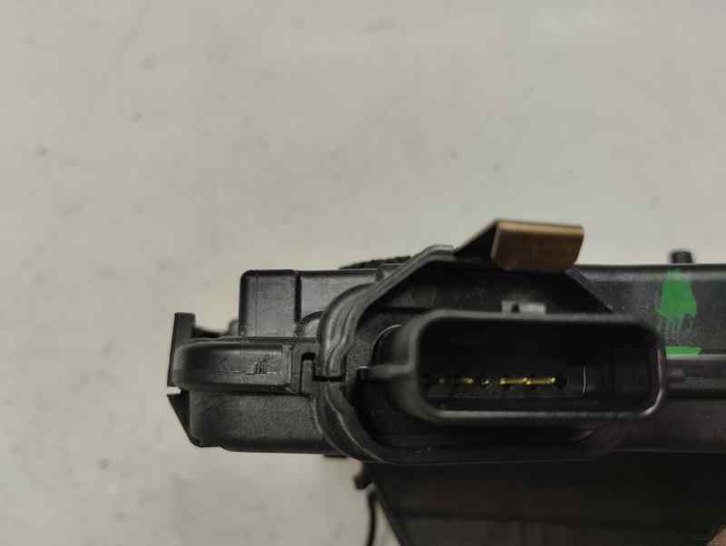 CERRADURA PUERTA TRASERA DERECHA RENAULT CLIO 0.9 TSE MT 90CV