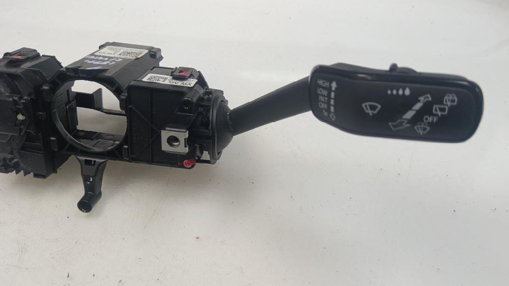 MANDO MULTIFUNCION SEAT IBIZA 1.2 MT 90CV | 66KW