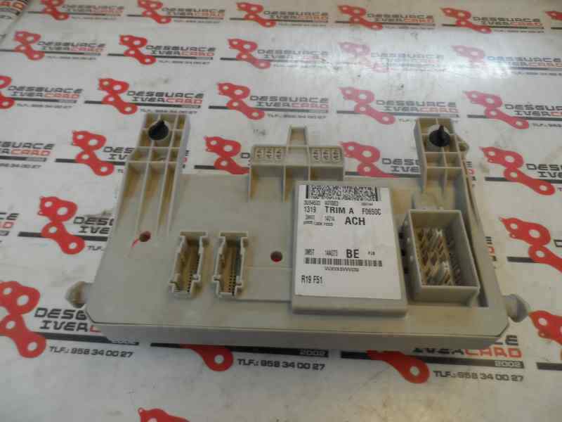CAJA RELES FUSIBLES FORD CMAX 1.6 MT 100CV