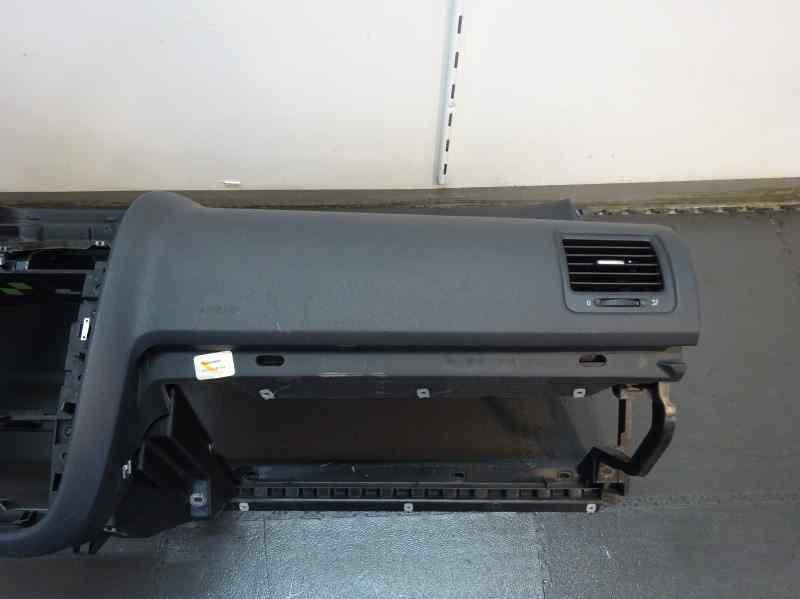 SALPICADERO VOLKSWAGEN JETTA 1.9 TDI BLUEMOTION MT 105CV