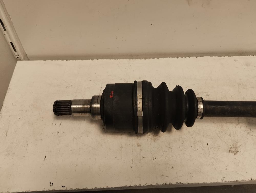 TRANSMISION DELANTERA IZQUIERDA MAZDA 2 1.4 MZ-CD MT 68CV | 50KW