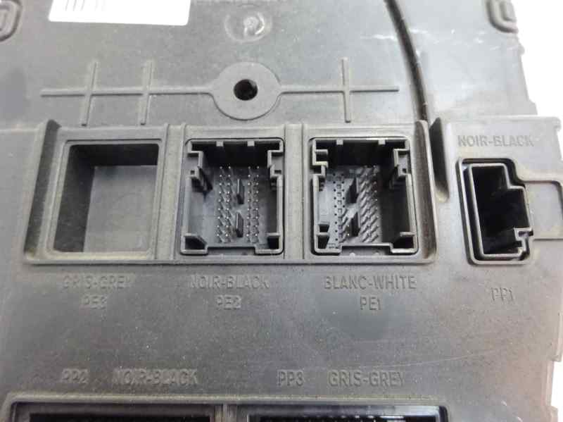 CAJA RELES FUSIBLES RENAULT MEGANE 2005 1.5 DCI MT 80CV | 59KW
