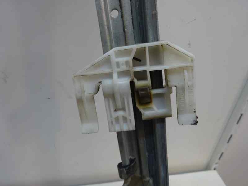 ELEVALUNAS DELANTERO DERECHO CITROEN C5 2001 2.2 HDI MT 133CV