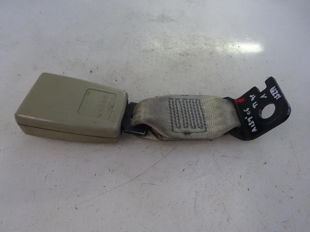 ANCLAJE CINTURON TRASERO IZQUIERDO ALFA ROMEO 159 1.9 JTDM MT 150CV