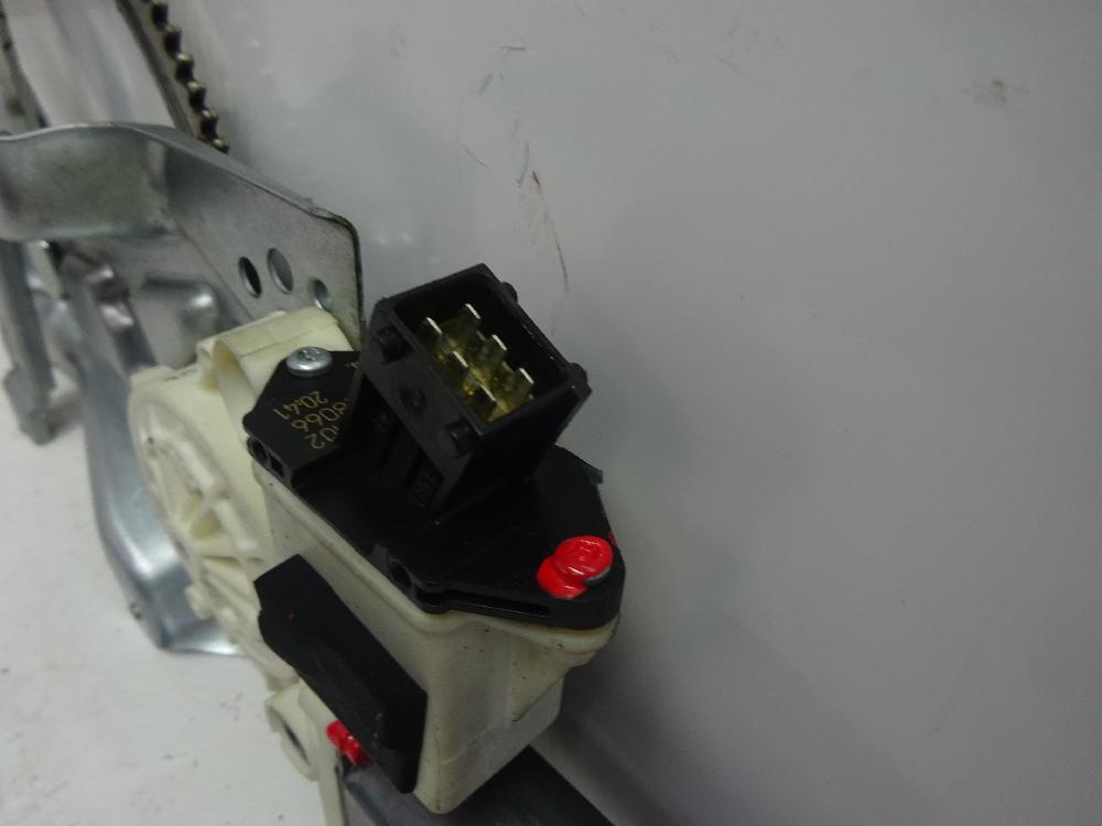 ELEVALUNAS DELANTERO DERECHO OPEL VECTRA 1.9 CDTI MT 120CV