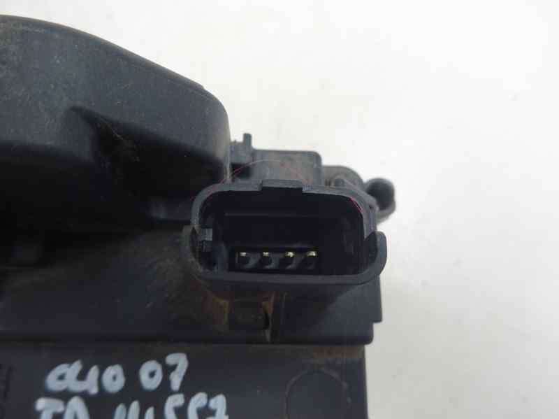 CERRADURA PUERTA TRASERA DERECHA RENAULT CLIO 1.5 DCI MT 70CV