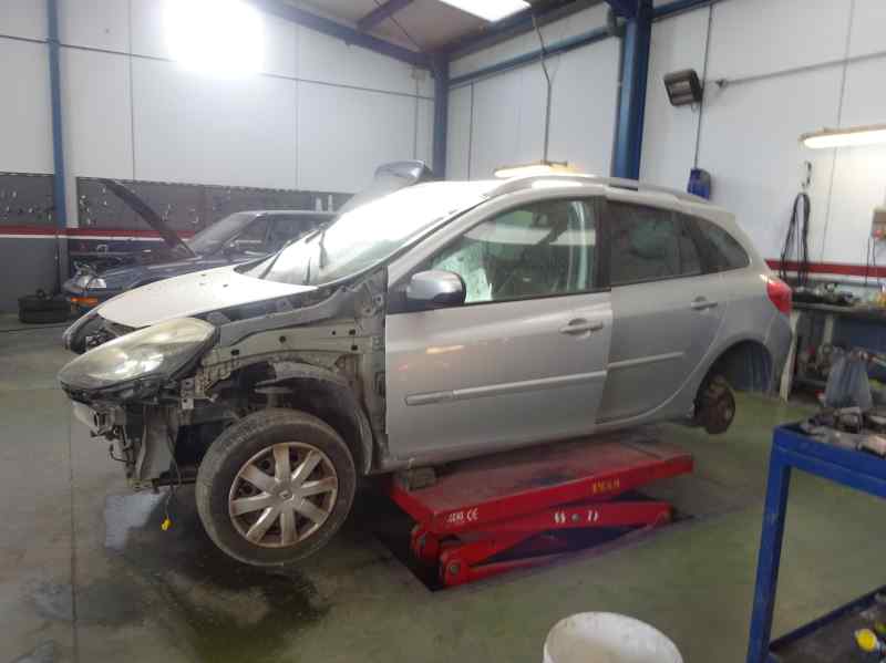 PANTALLA MULTIFUNCION RENAULT CLIO 2010 1.5 DCI MT 85CV