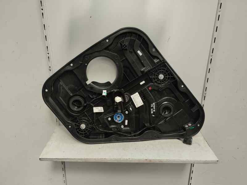 ELEVALUNAS TRASERO DERECHO HYUNDAI TUCSON 1.7 MT 115CV