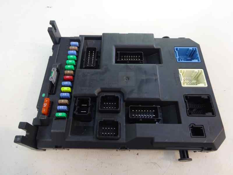 CAJA RELES FUSIBLES CITROEN C3 PICASSO 1.6 MT 110CV