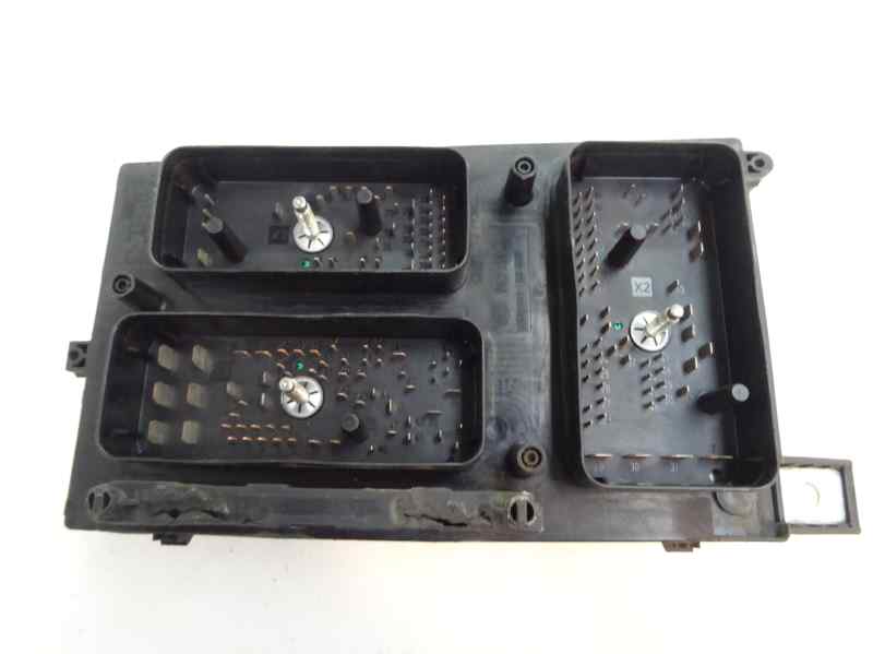 CAJA RELES FUSIBLES OPEL ASTRA 1.7 CDTI 6MT 100CV | 73KW