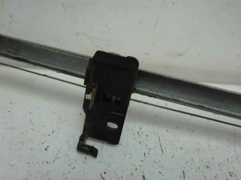 ELEVALUNAS TRASERO IZQUIERDO MAZDA 5 2.0 MZR-CD MT 143CV | 105KW