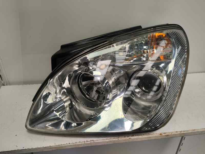 FARO IZQUIERDO KIA CARENS 2.0 CRDI MT 140CV