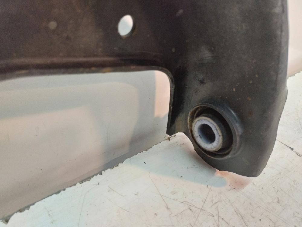BRAZO SUSPENSION INFERIOR DELANTERO DERECHO DACIA DUSTER 1.5 MT 110CV DIESEL