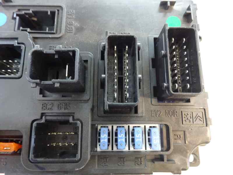 CAJA RELES FUSIBLES PEUGEOT 407 2.0 MT 136CV