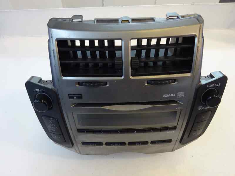 SISTEMA AUDIO RADIO CD TOYOTA YARIS 1.4 MT 90CV | 66KW