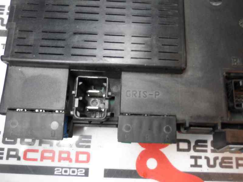 CAJA RELES FUSIBLES CITROEN XSARA 1.9 D MT 71CV