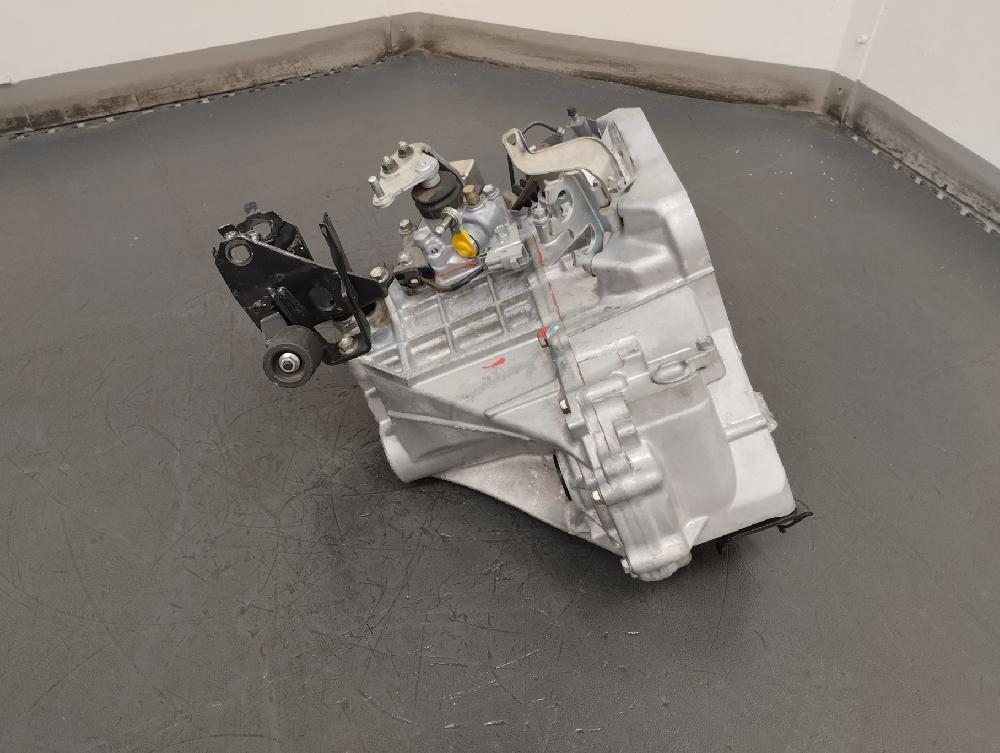 CAJA CAMBIOS TOYOTA YARIS 2006 1.3 MT 87CV | 64KW