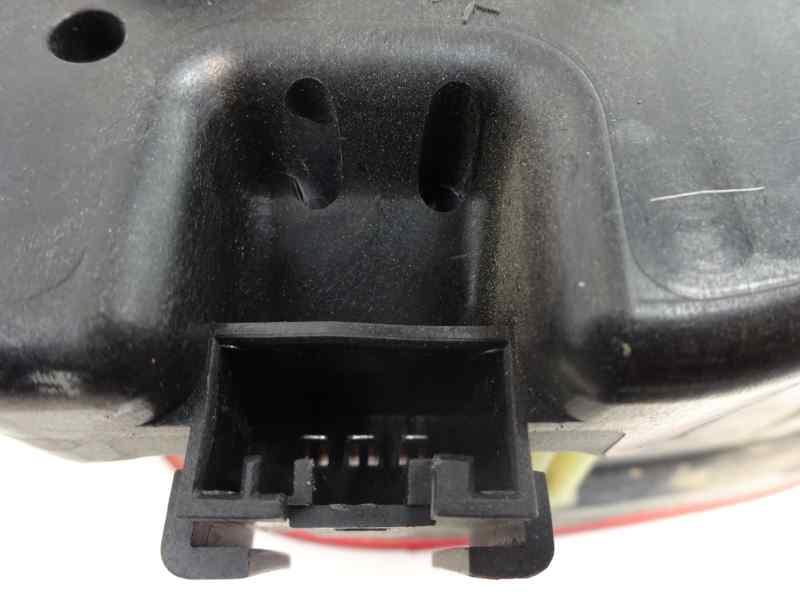 PILOTO TRASERO IZQUIERDO INTERIOR BMW SERIE 3 2.8 328I MT 193CV