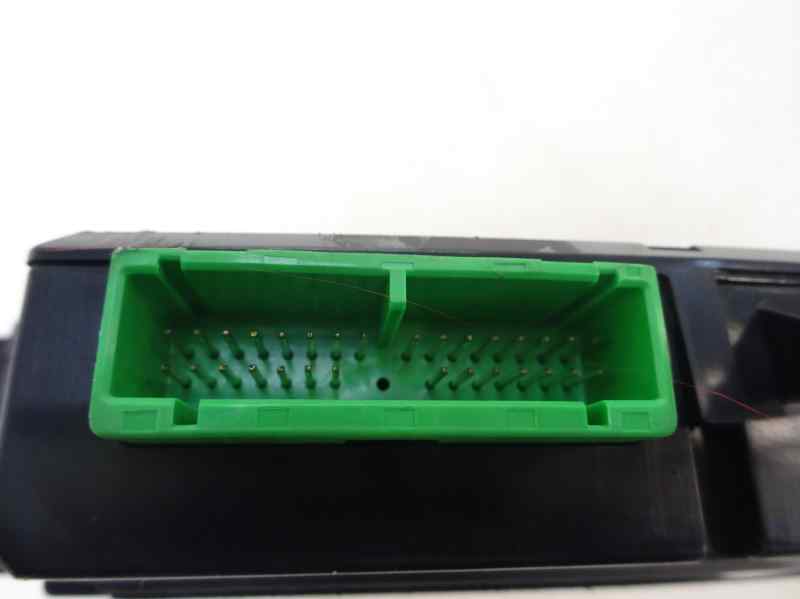 MANDO ELEVALUNAS DELANTERO DERECHO VOLVO S80 2.5 TD MT 140CV