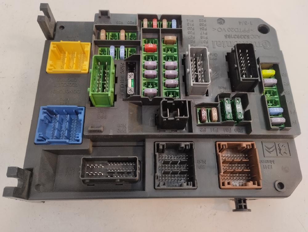 CAJA RELES FUSIBLES CITROEN C4 2011 1.6 90CV HDI FAP