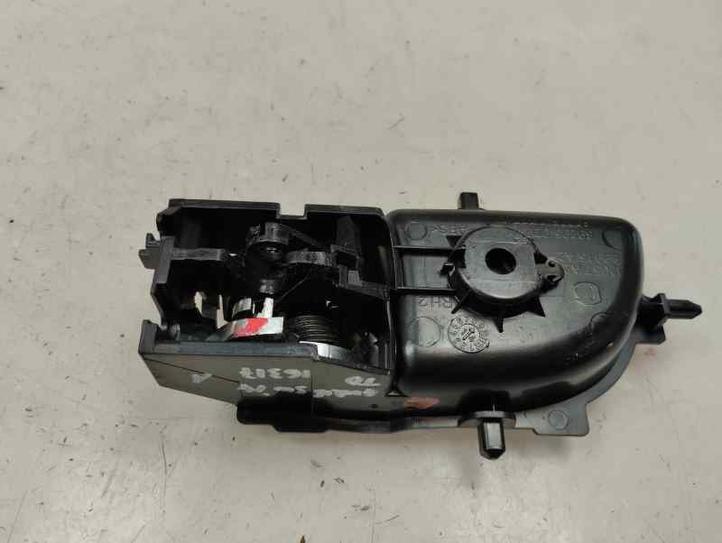 MANETA INTERIOR TRASERA DERECHA TOYOTA AURIS 2.0 D-4D MT 124CV | 91KW